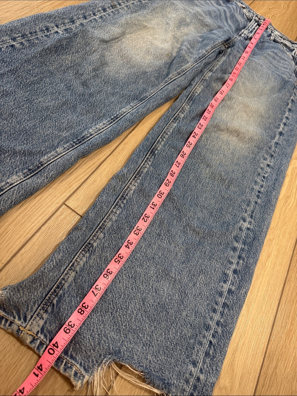 American Eagle Baggy Wide Leg Distressed Jeans Sz 0 Short Back to school Trendy - Picture 5 of 11